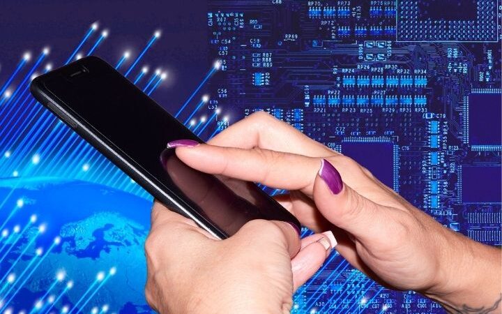 5 Best Devices Except For A Smartphone