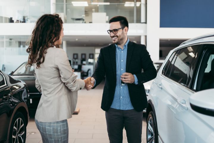 How To Avoid Mistakes While Buying a Car for Business