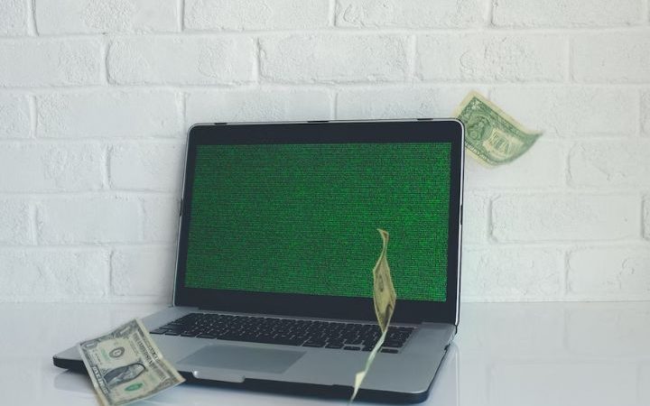 6 Ways to Earn Pocket Money Online