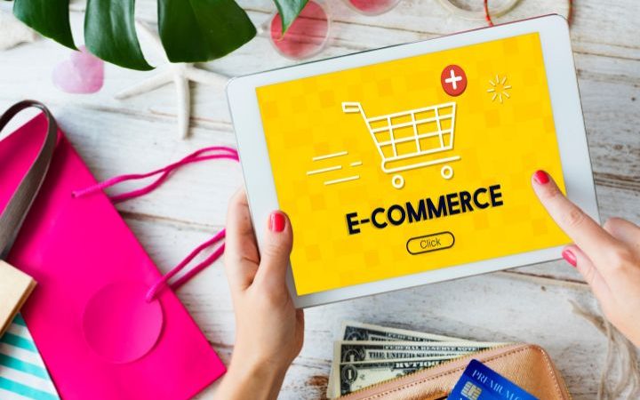 E-commerce: Get To Know Your Potential Customers. 4 Types