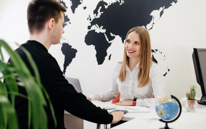 How To Find The Best Overseas Consultancy?