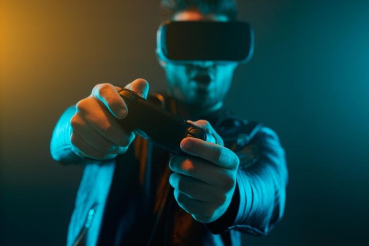 I Only Play One Single Player Video Game at a Time – And You Should Too